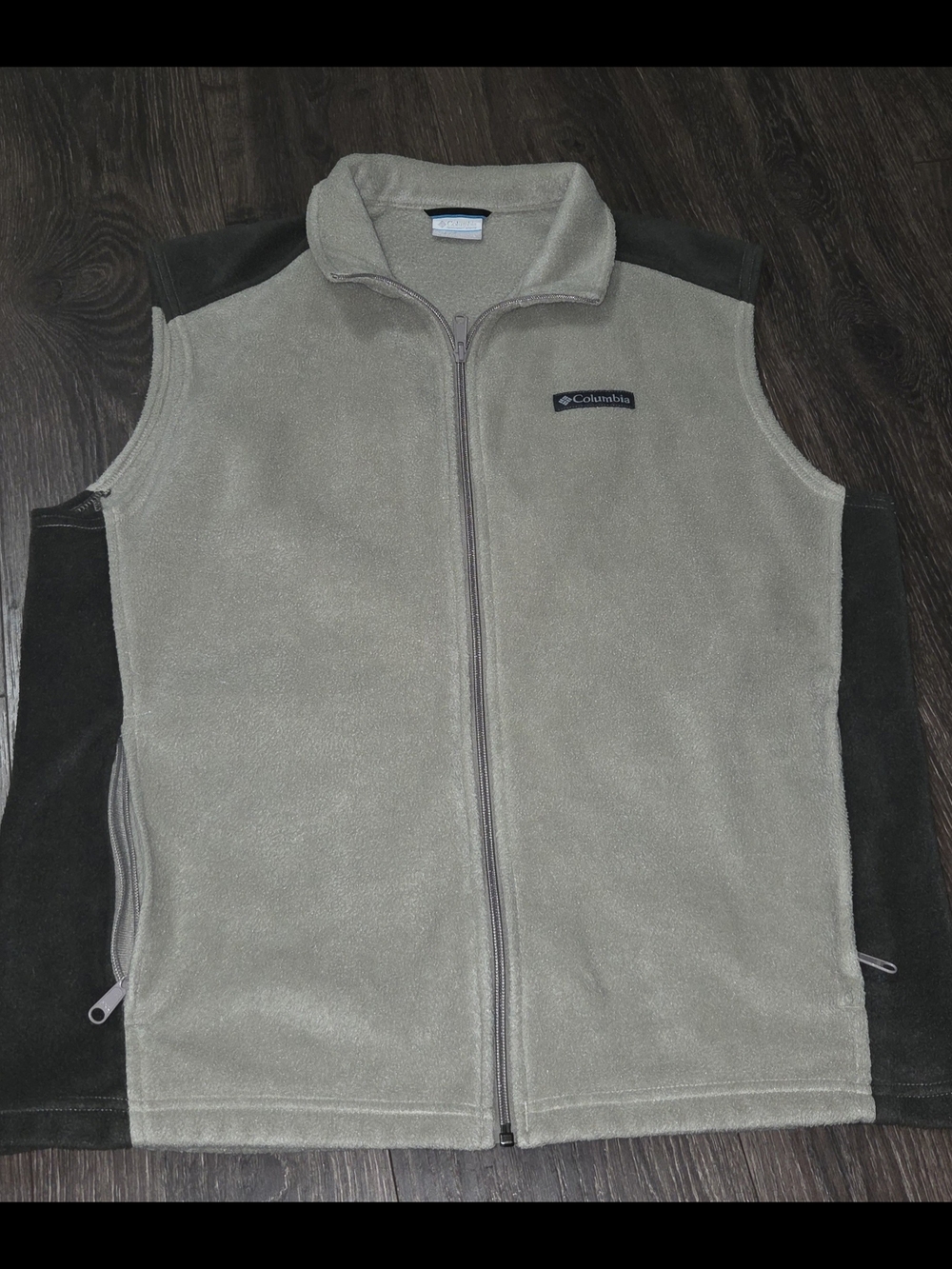 Columbia Men's Tan and Gray Fleece Vest